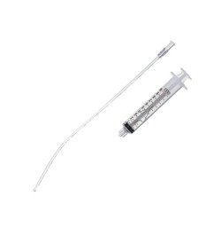 Catheter with a syringe for endometrial aspiration 